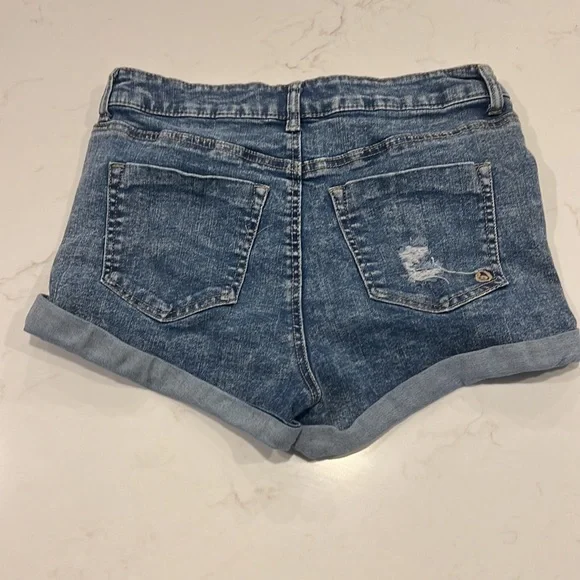 Ripped High Rise Jean Shorts - Picture 3 of 5